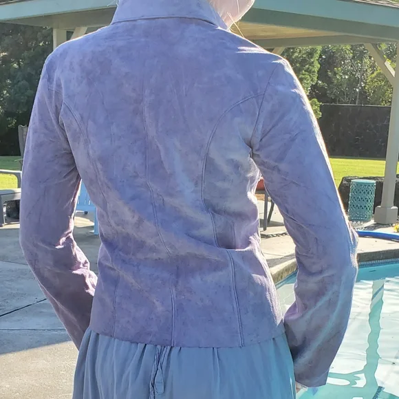 Express World Brand 100% Genuine Leather button up blouse, sz M-7/8 (Faded Now!) - Picture 4 of 17